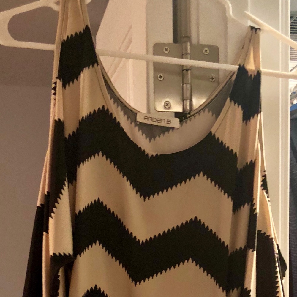 Open shoulder shirt